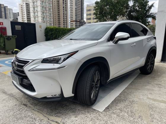 LEXUS NX 200T 2.0 LUXURY 4X4 16V TURBO GASOLINA 4P AUTOMÁTICO